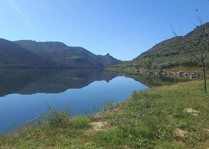 Casa De Freixo Feriehus *